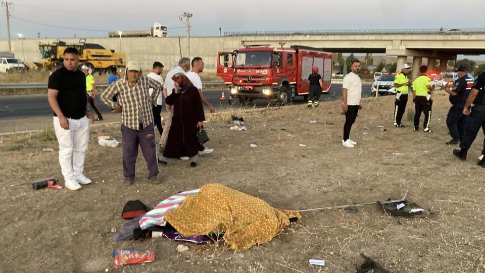 Gurbetçi ailenin kazasında ölü sayısı 3’e yükseldi
