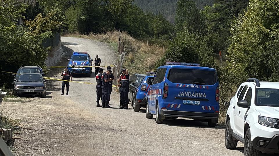 BOLU'DA ARAZİ ANLAŞMALIĞINDA KAN AKTI: BABA VE OĞLU ÖLDÜ