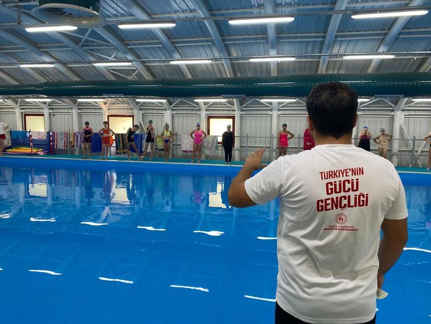 KOÇARLI'DA İLK KULAÇLAR ATILDI