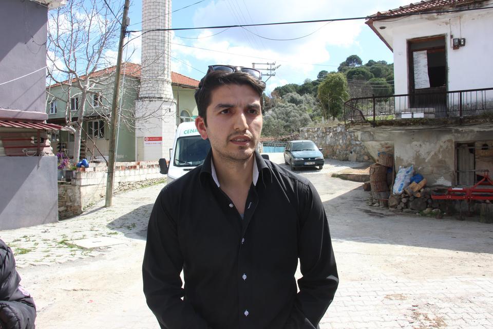 ÖZ BABALARI TARAFINDAN ÖLDÜRÜLEN BEBEKLER AYNI TABUTTA TAŞINDI YAN YANA GÖMÜLEN BEBEKLERE MEZARDA İSİMLERİ VERİLDİ AĞABEY VEFA KESKİN, BABASININ ÖLDÜRÜP GÖMDÜĞÜ 2 KARDEŞİ DAHA OLDUĞUNU İLERİ SÜRDÜ