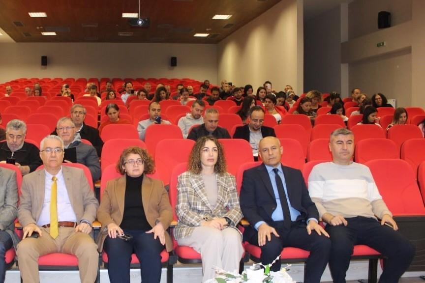 Aydın'da SGK personeline kadına yönelik şiddetle mücadele semineri