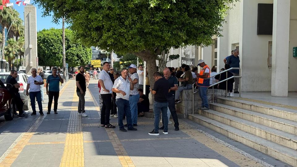 Büyükşehir Belediyesi'nde arama tamamlandı