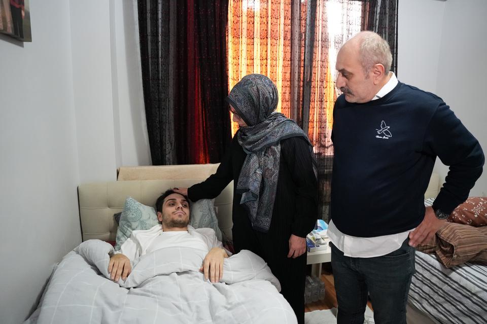 Sonu Minguzzi, Atlas gibi olacaktı ağabeyi son anda kurtardı