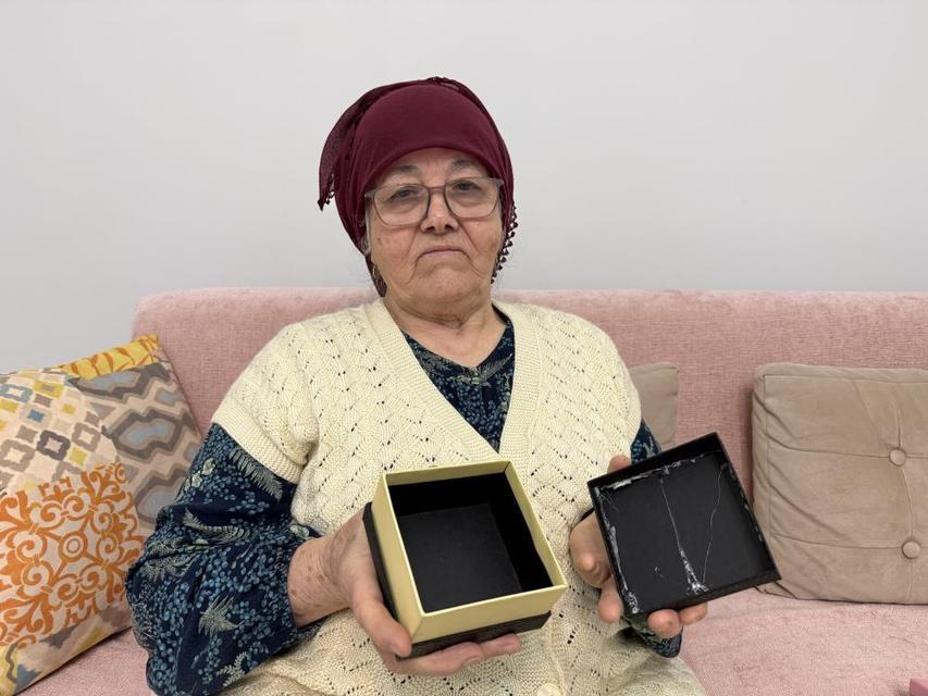 "Polisiz" diyerek kandırdılar, yaşlı kadının 2 milyonluk altını çaldılar