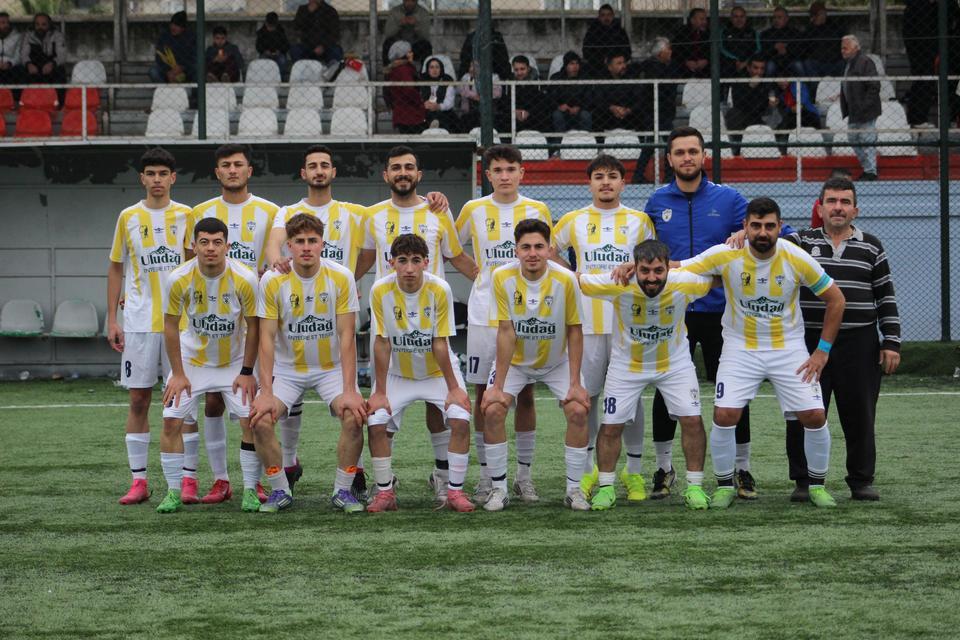 Umurluspor 3 puanı 3 golle aldı