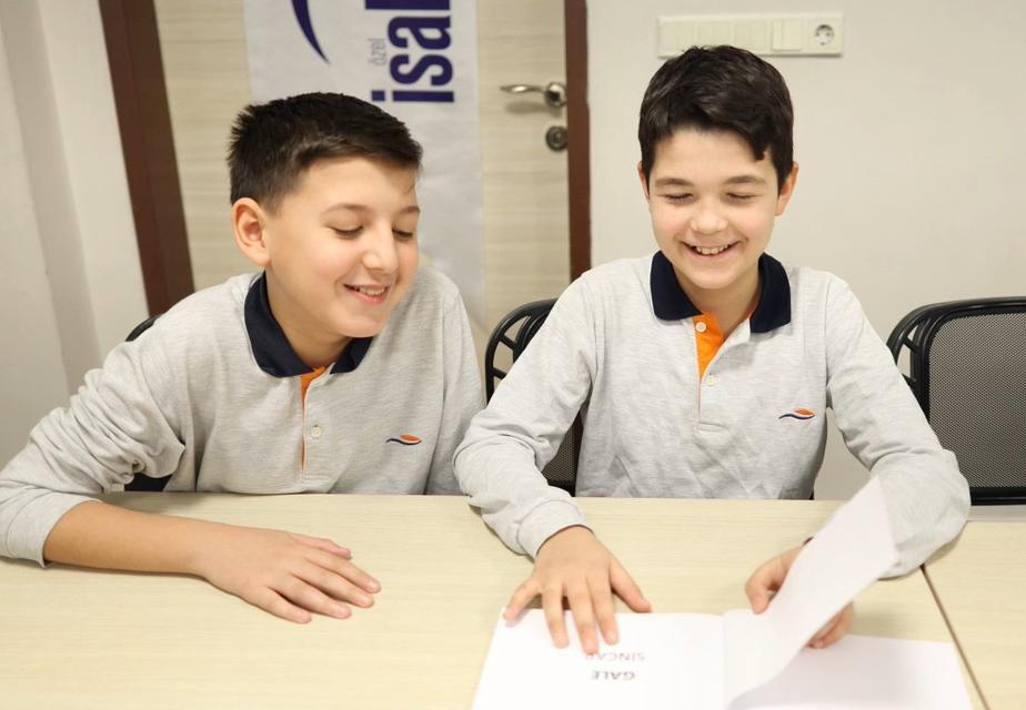 Aydın İsabet Okulları yabancı dil eğitiminde iddialı