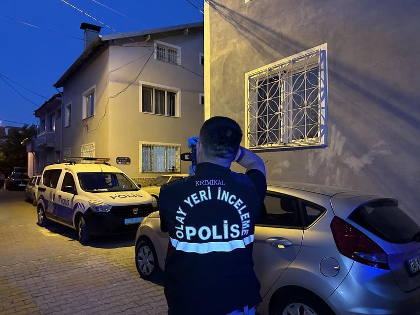 Balkondan düşen kadın hayatını kaybetti