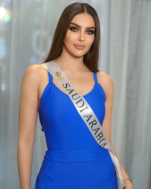 Suudi Arabistanlı model Rumy Al-Qahtani, Malezya'da düzenlenen "Miss Mrs Global Asya" güzellik yarışmasında ülkesi adına yarıştı.