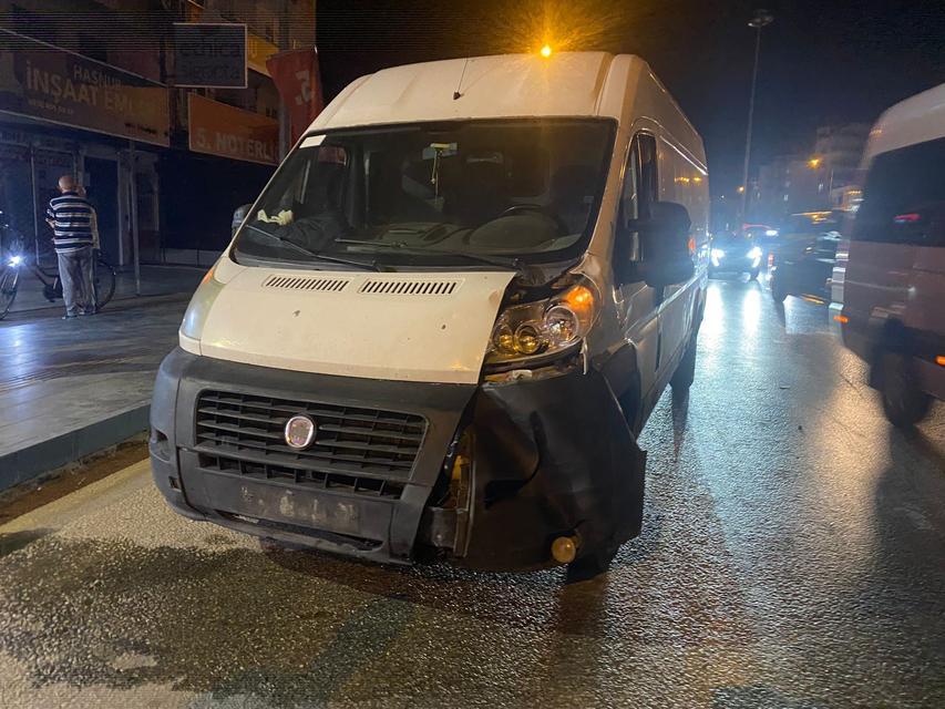ANTALYA'DA MİNİBÜSÜN ÇARPTIĞI ÇOCUK HAYATINI KAYBETTİ