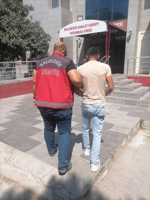 Hapis cezası olan 18 kişi tutuklandı