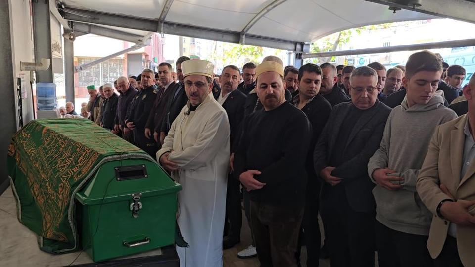 Polis memurunun 18 yaşındaki kızı, şofbenden sızan gazdan zehirlenerek can verdi