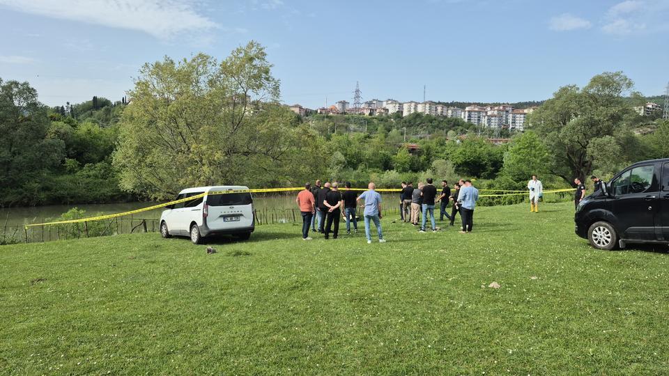 Kayıp emlak danışmanı ırmak kenarında ölü bulundu