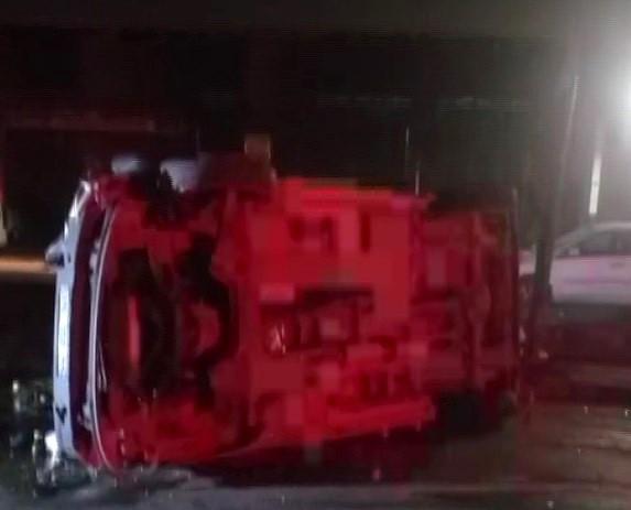 Minibüs otomobille çarpıştı: 5 yaralı