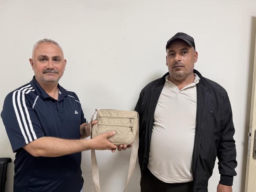 Emekli polisten örnek davranış!