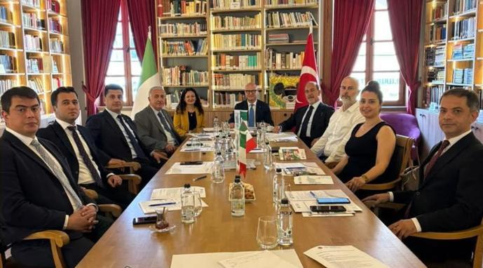 İzmir, Aydın ve Konya'nın sanayicileri bir araya geldi