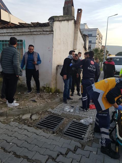 BUHARKENT'TE MOTOSİKLET KAZASI: 2 YARALI