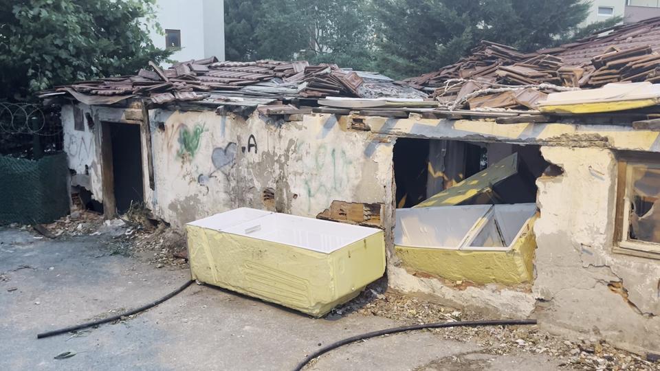 Metruk gecekonduda kadın cesedi bulundu