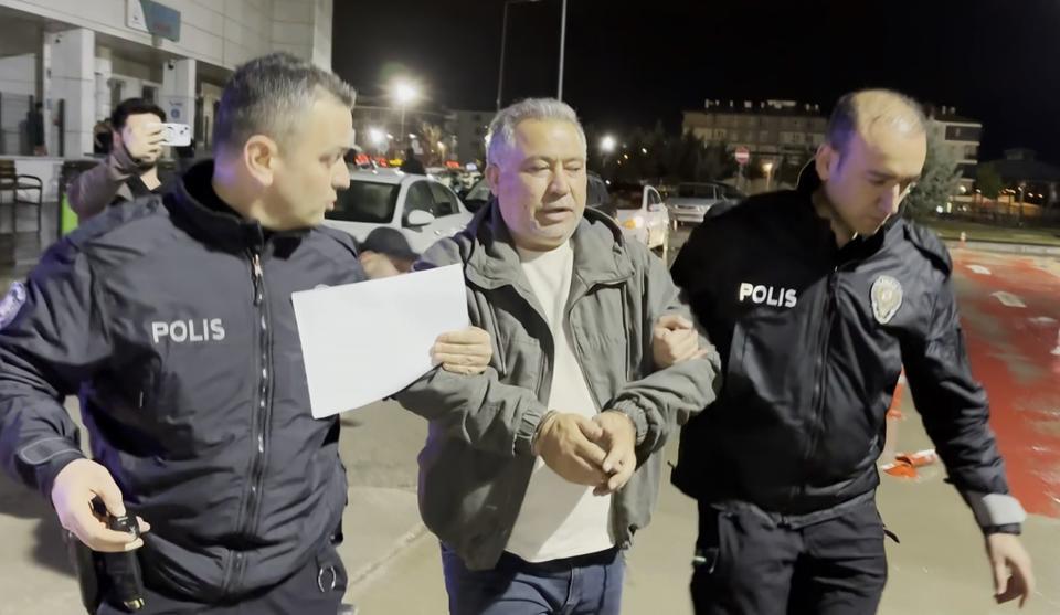 İki kişiyi öldürdü, "Pişman değilim, onur duyuyorum" dedi