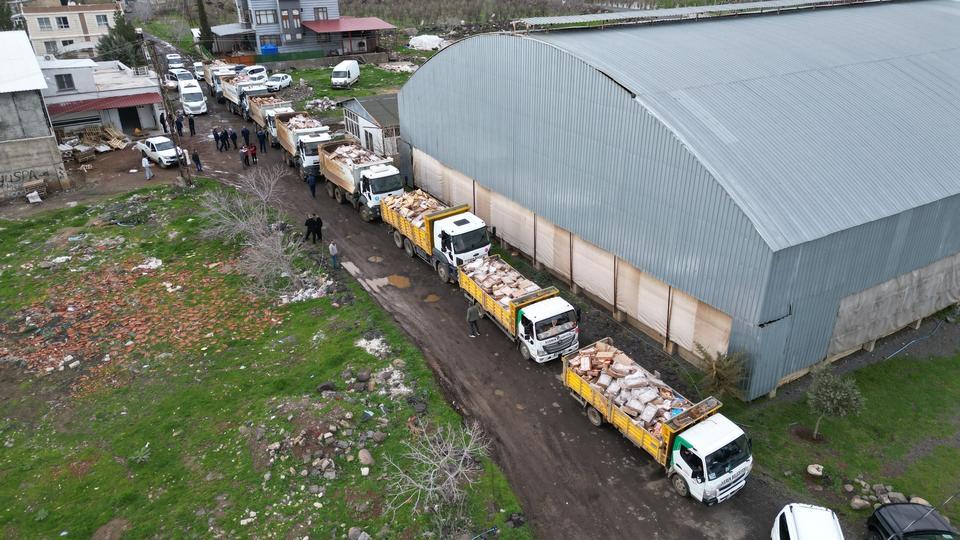50 ton bozuk tavuk ele geçirildi
