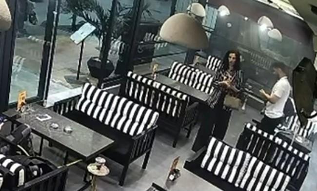 KÜBRA'YI HAYATTAN KOPARANLAR, SOSYAL MEDYA HESABINA GİRİP YAŞIYOR SÜSÜ VERMİŞ ACILI AİLE 30 YAŞINDAKİ KÜBRA YAPICI'NIN VÜCUT BÜTÜNLÜĞÜ BOZULAN CENAZESİ İÇİN DNA ÖRNEĞİ VERDİ "BU İŞE EN DAHİL OLANLAR HER KİMSE EN YÜKSEK CEZAYI ALMASINI İSTİYORUM"