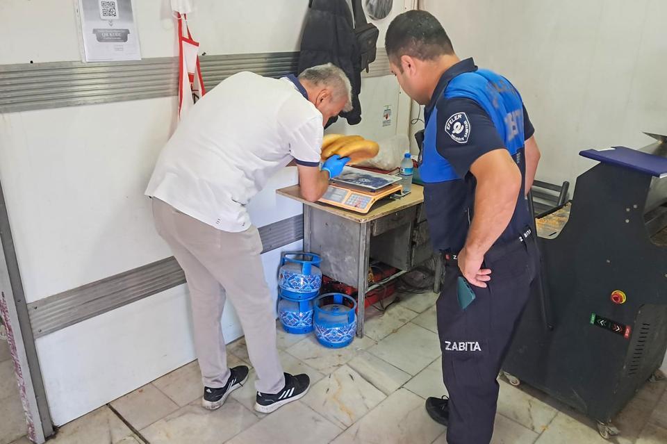 Efeler’de fırınlara sıkı denetim