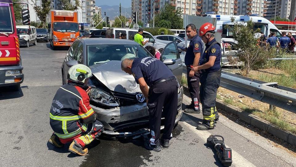 Aydın'da trafik kazası: 1'i bebek 4 yaralı