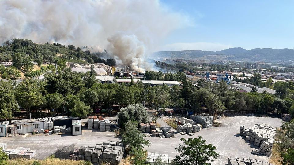 BELEDİYELERİN ÇÖPLERİ ORMAN YANGININA SEBEP OLDU