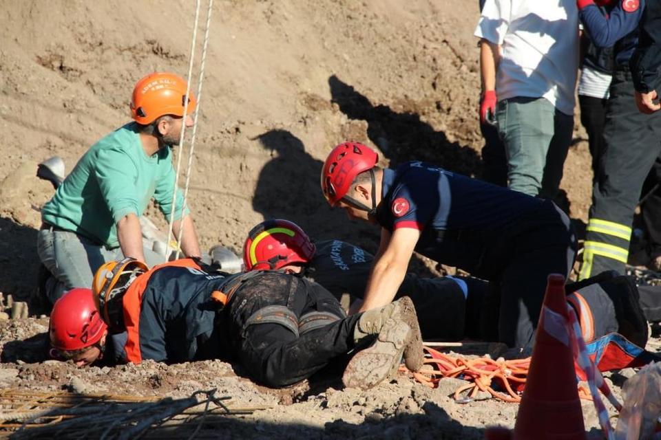 Yol çalışması can aldı: İşçi 30 metrelik kuyuda hayatını kaybetti