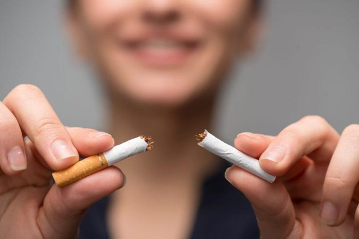 4 Mayıs'ta Philip Morris grubuna gelen zammın ardından bugün JTI grubu sigaralara da zam geldi. 7 Mayıs 2024 Salı ( yarın) gününden itibaren geçerli olacak yeni fiyatlar ise şöyle:
WINSTON Dark Blue & Deep Blue 63
WINSTON Slender 63
WINSTON 65
WINSTON Slims 68
WINSTON Xsence 70