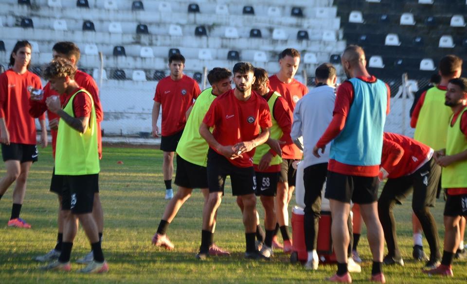 Kuşadasıspor'da, Manisaspor hazırlıkları başladı