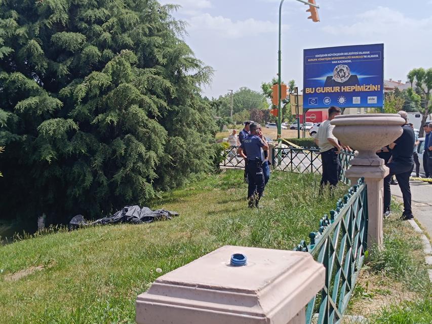 PORSUK'TA ERKEK CESEDİ BULUNDU