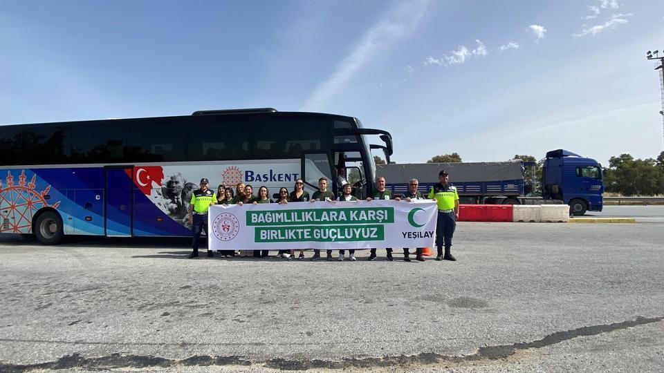 Aydın Yeşilay ve jandarmadan sürücülere trafik güvenliği uyarısı
