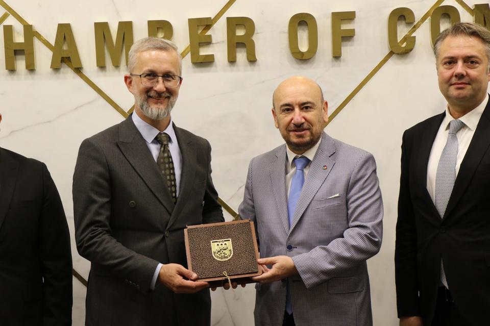 AYTO'DA UKRAYNA İLE TİCARİ İLİŞKİLERİN GELECEĞİ KONUŞULDU