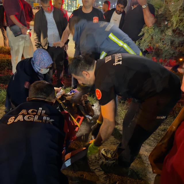 Feci kazada 8 kişi yaralandı