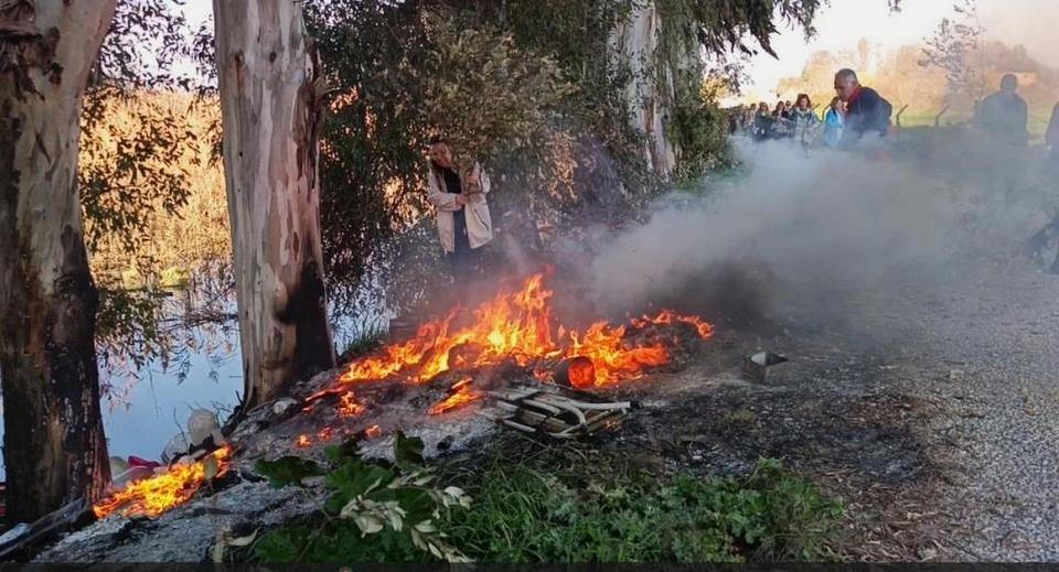Aydın'da yangın korkuttu: Doğaseverler yardım için seferber oldu