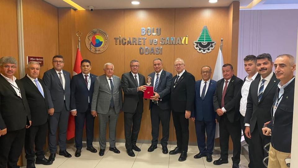 Borsa Başkanı Çondur: "Oda ve borsalar arasındaki dayanışma ekonomiye güç katacak"