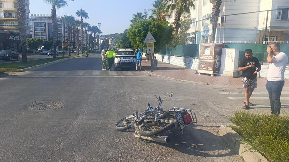 Otomobil ile motosiklet çarpıştı: 1 yaralı