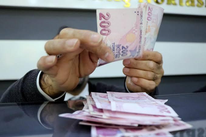 Bakan müjdeyi verdi! O paralar yattı