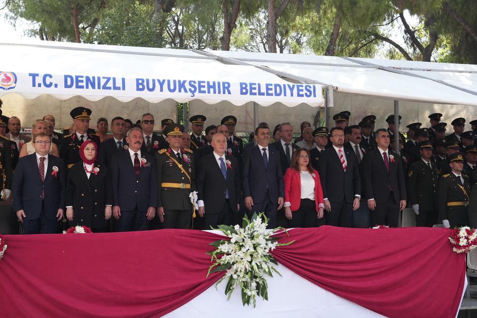 30 Ağustos Zafer Bayramı Denizli'de coşkuyla kutlandı
