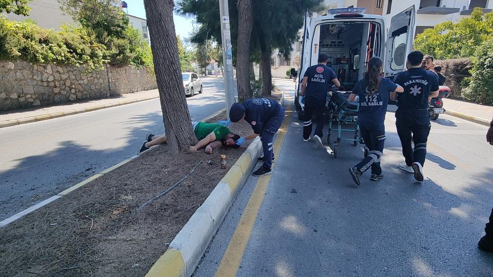 KUŞADASI'NDAKİ KAZADA MOTOSİKLET SÜRÜCÜSÜ YARALANDI