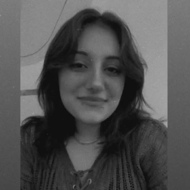 Ameliyat olan 23 yaşındaki genç kız hayatını kaybetti