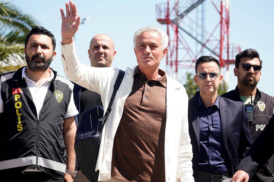 Jose Mourinho, Fenerbahçe için İstanbul'da