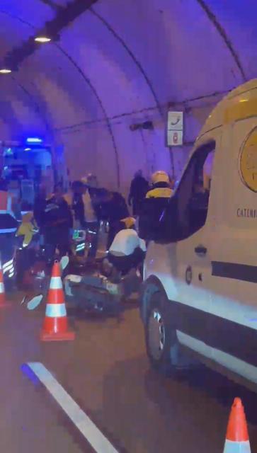 Kaza yapan motosiklet sürücüsü hayatını kaybetti