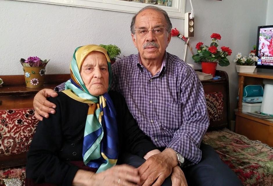 Menendi Çavdar vefat etti