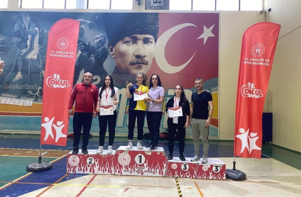 Aydınlı Cankaya'nın bileğini kimse bükemedi