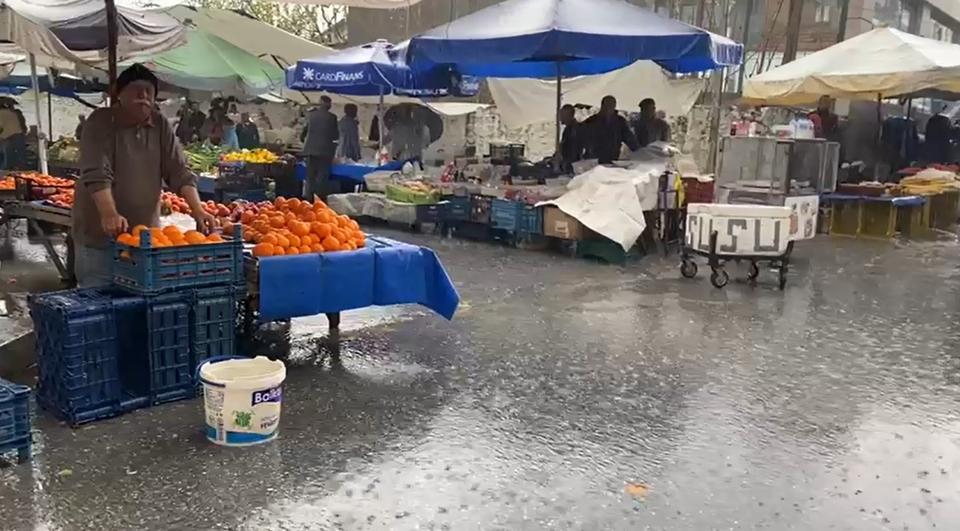 ORTAKLARDA SAĞANAK YAĞIŞ ETKİLİ OLDU
