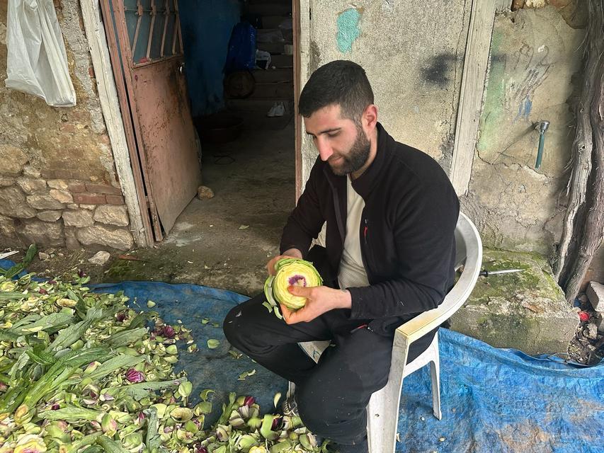ENGİNAR SOYARAK AYDA 240 BİN LİRA KAZANIYOR