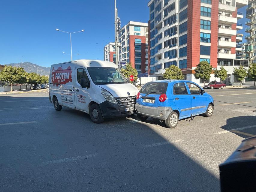 Aydın'da maddi hasarlı kaza