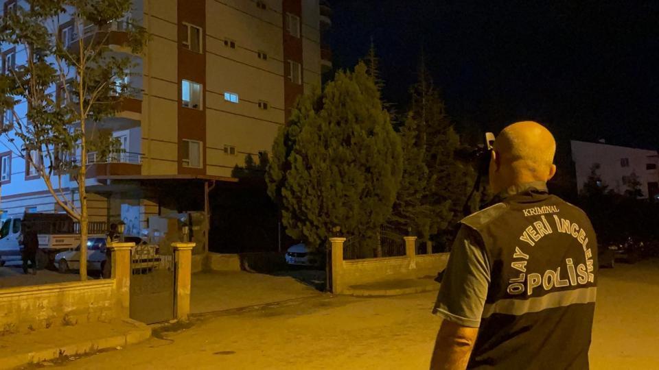 Tartıştığı dini nikahlı kocasını bıçakladı