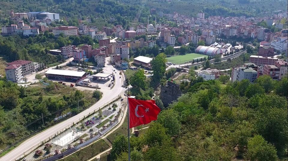 BELEDİYE BAŞKANINDAN GÖRÜLMEMİŞ TEŞVİK: 10 ÇOCUK YAPANA SIFIR ARAÇ, 8 ÇOCUK YAPAN İŞ İMKANI ORDU'NUN KUMRU BELEDİYE BAŞKANI YUSUF YALÇUVA: "3'ÜNCÜ ÇOCUK İÇİN 50 BİN TL, ARTAN HER ÇOCUK İÇİN 50 BİN LİRA DESTEK"